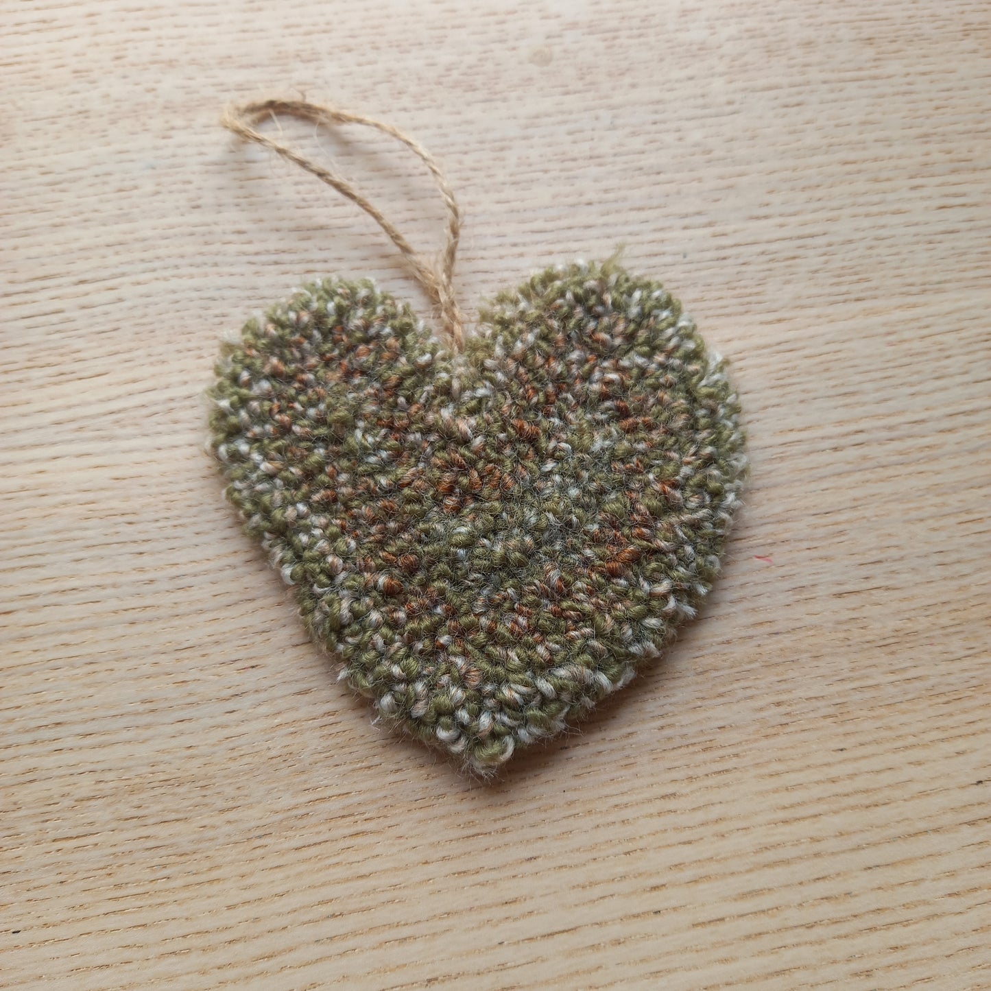 Medium Hanging Woolly Heart