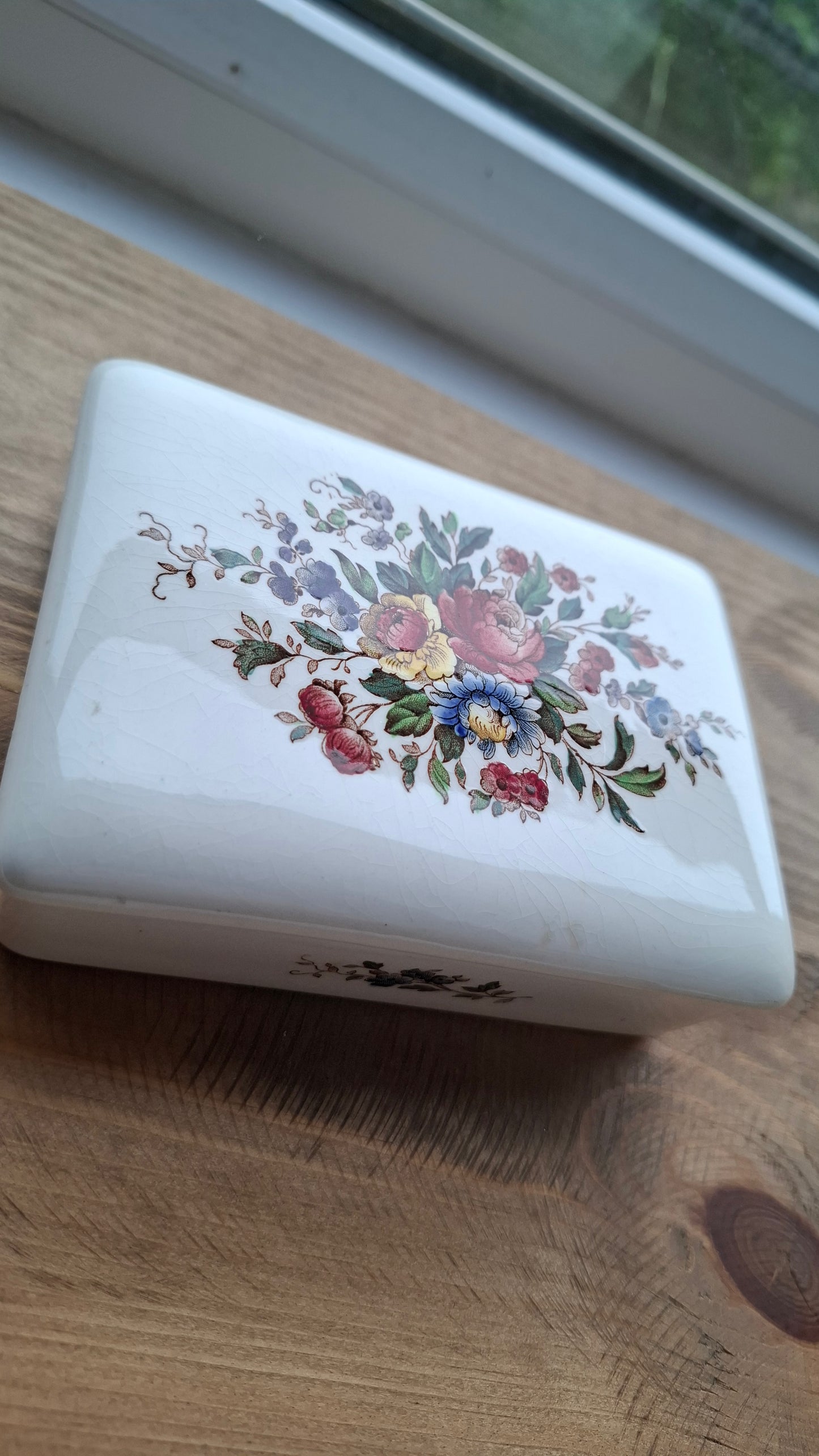 'Bollocks' Floral Rectangular Trinket Pot (CHEAPER DUE TO CRACKLE/STAINING)
