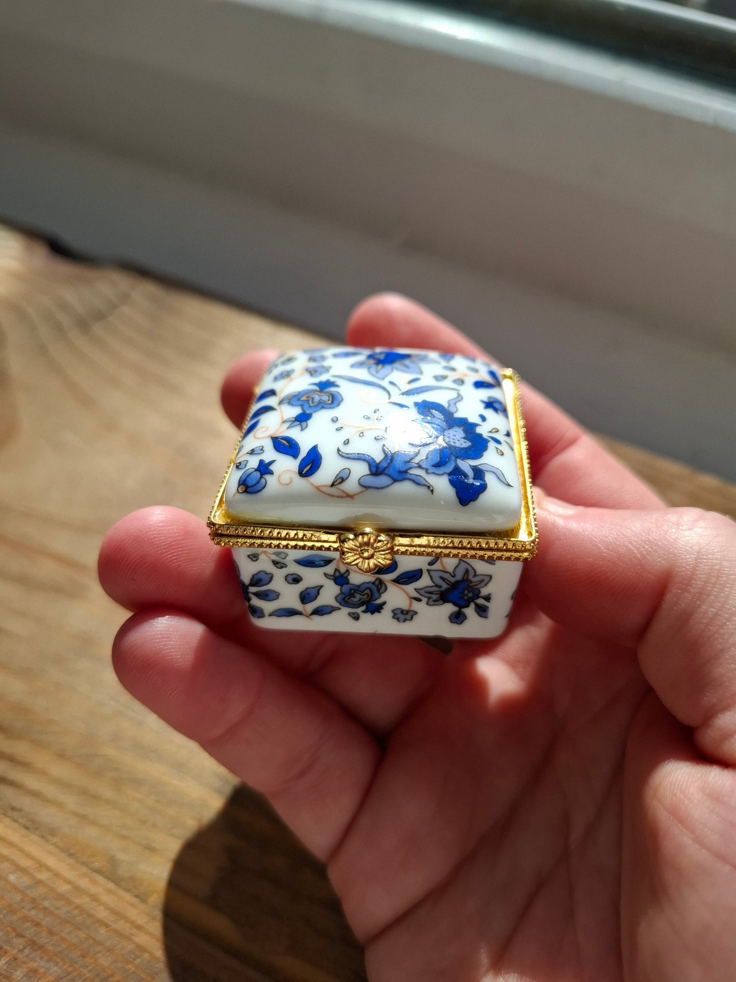 'Twat' Mini Floral Blue And White Trinket/Pill Pot