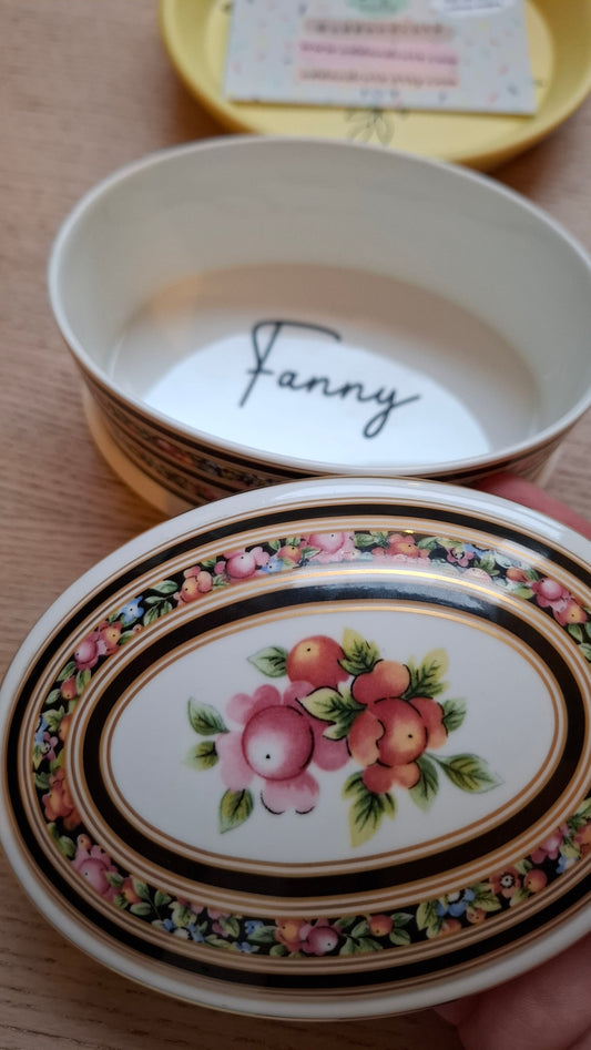 'Fanny Flaps' Upcycled Black/Gold Fancy Oval Trinket Pot