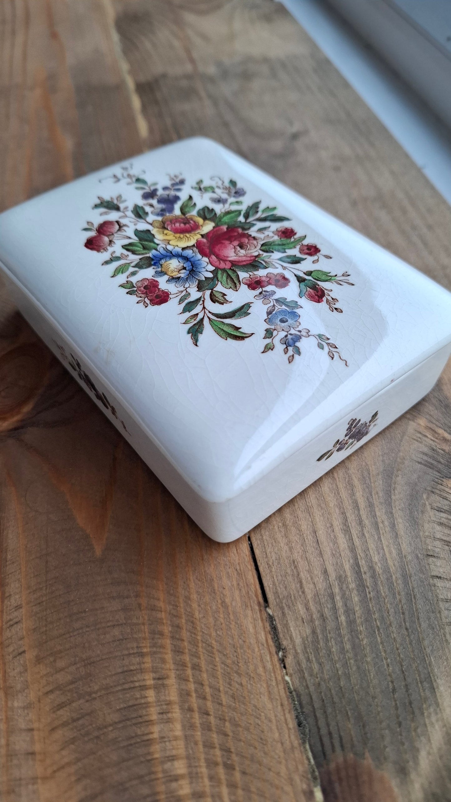'Bollocks' Floral Rectangular Trinket Pot (CHEAPER DUE TO CRACKLE/STAINING)