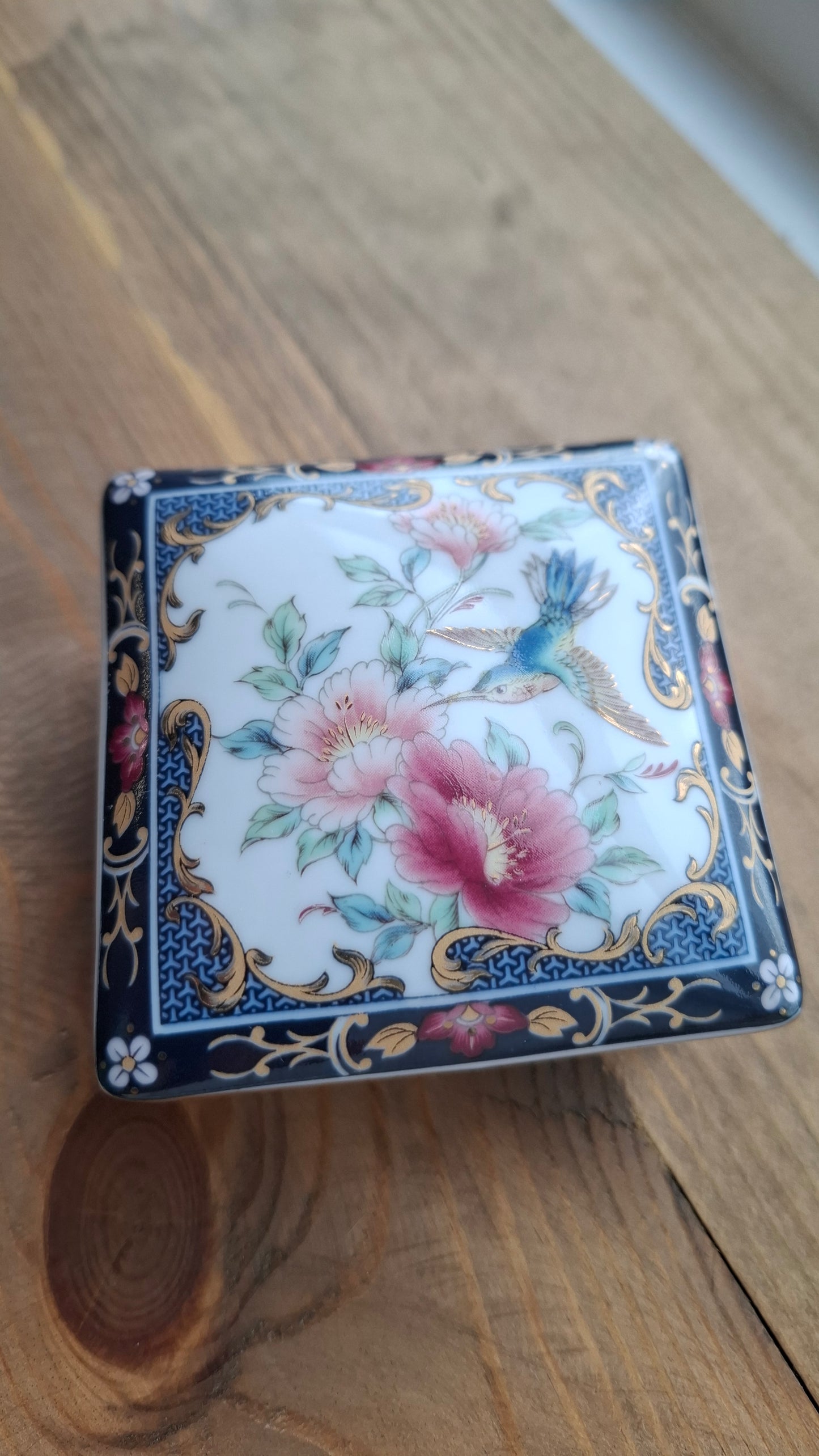 'Piss Flaps' Upcycled Hummingbird Trinket Pot