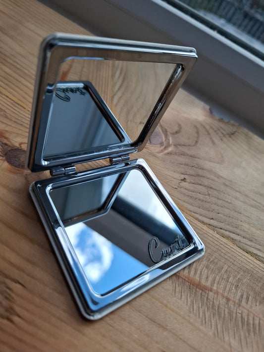 'Cunt/Twat' Upcycled Compact Mirror (VARIOUS FLAWS - CLEARANCE)