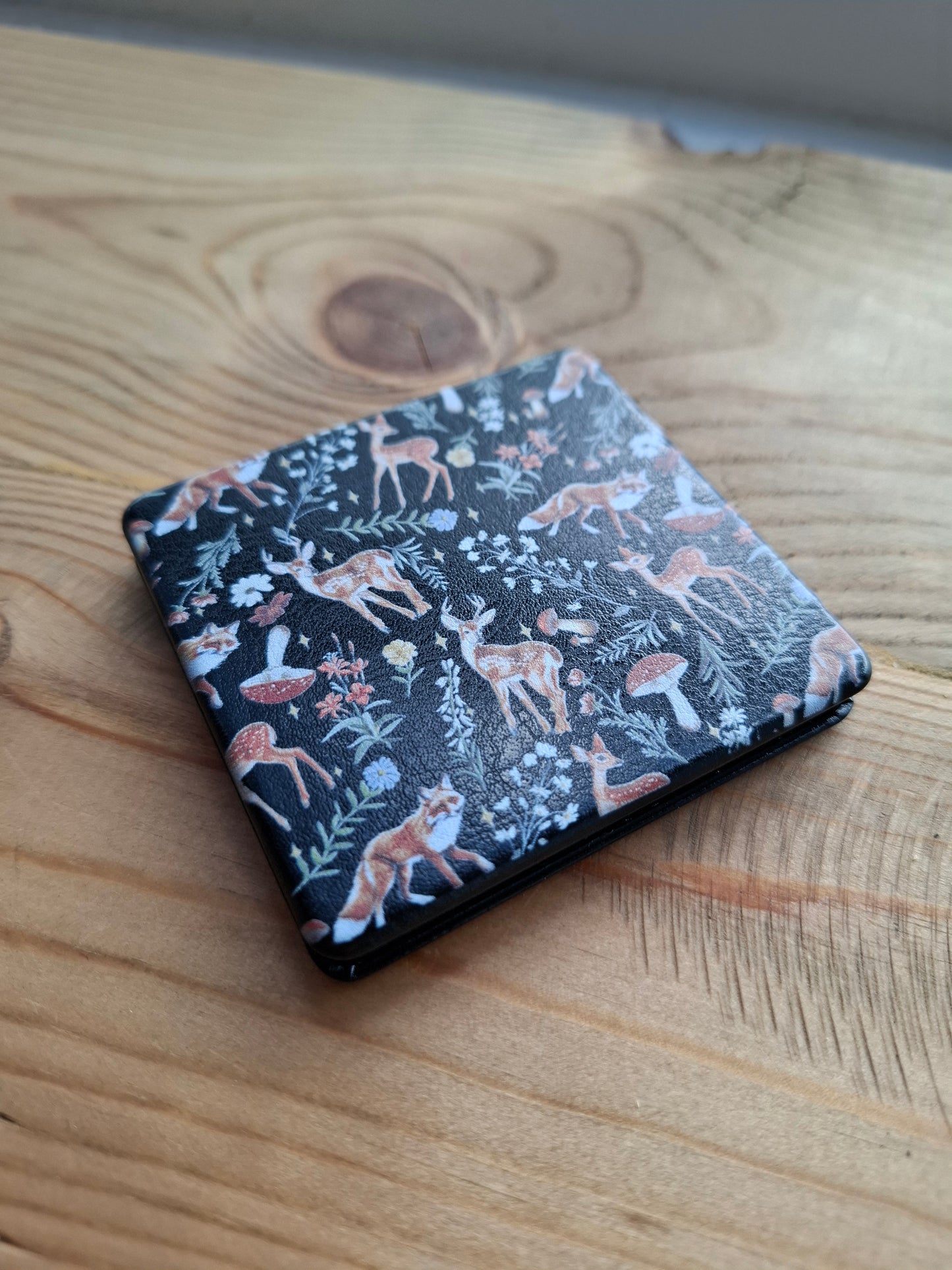 'Cunt/Twat' Upcycled Compact Mirror (VARIOUS FLAWS - CLEARANCE)