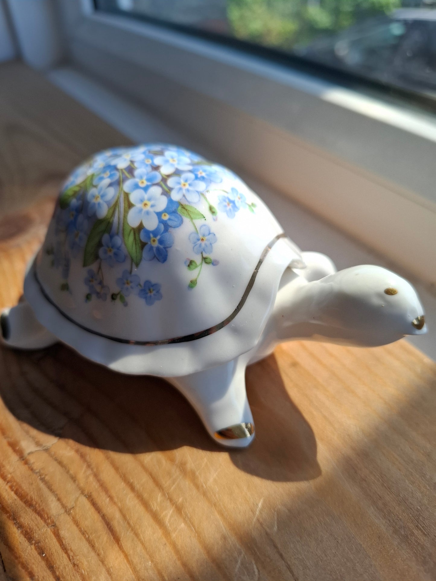 'Minge' Pretty Blue Floral Tortoise Upcycled Trinket Pot