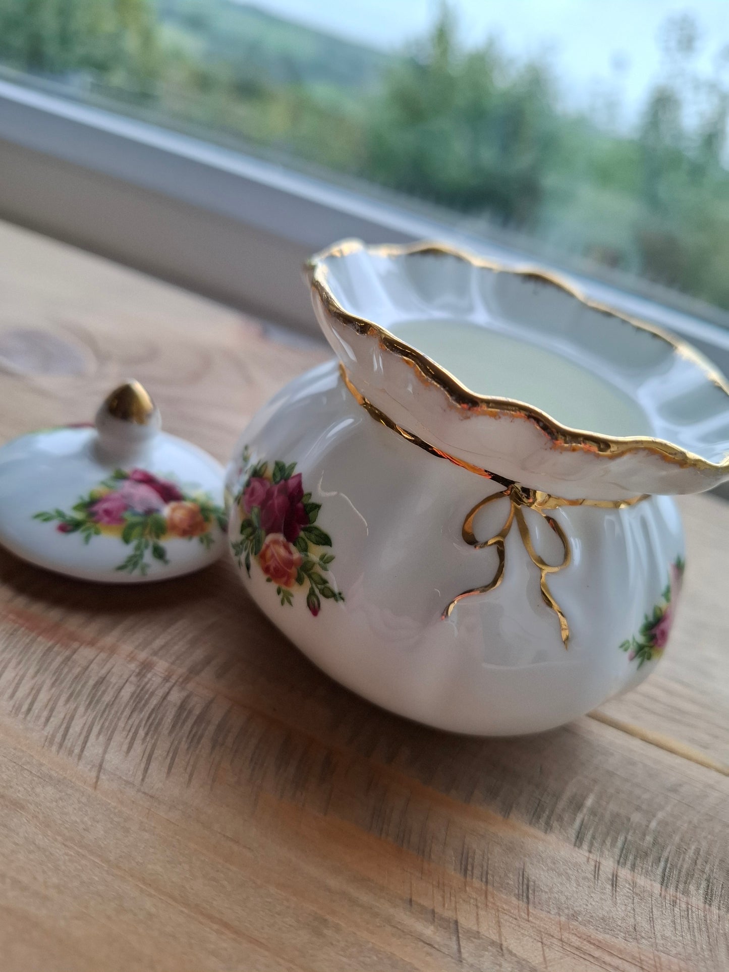 'Cunt' Upcycled Fancy Bag Style Trinket Pot (Gold Writing)