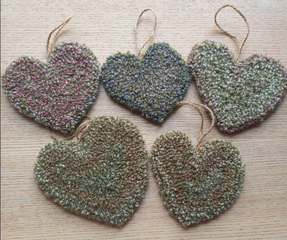 Medium Hanging Woolly Heart