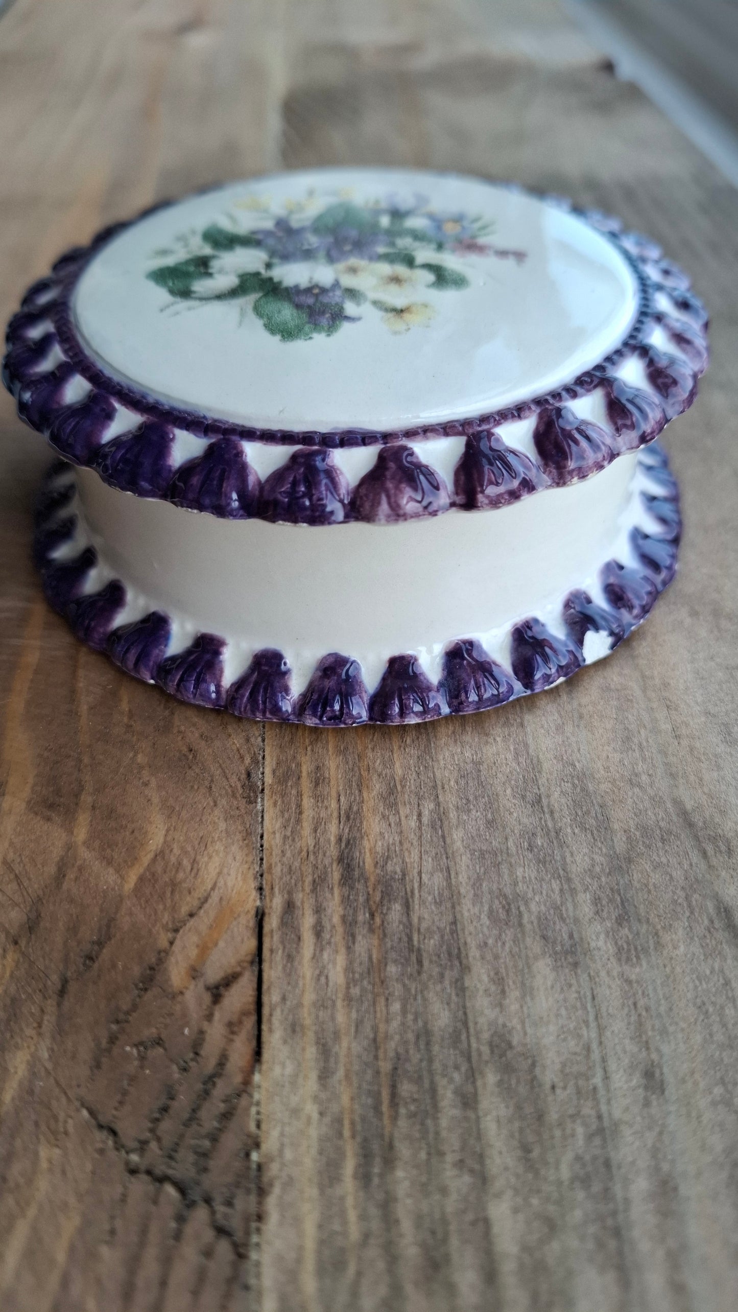 'Arse Hole' Upcycled Frilly Trinket Pot