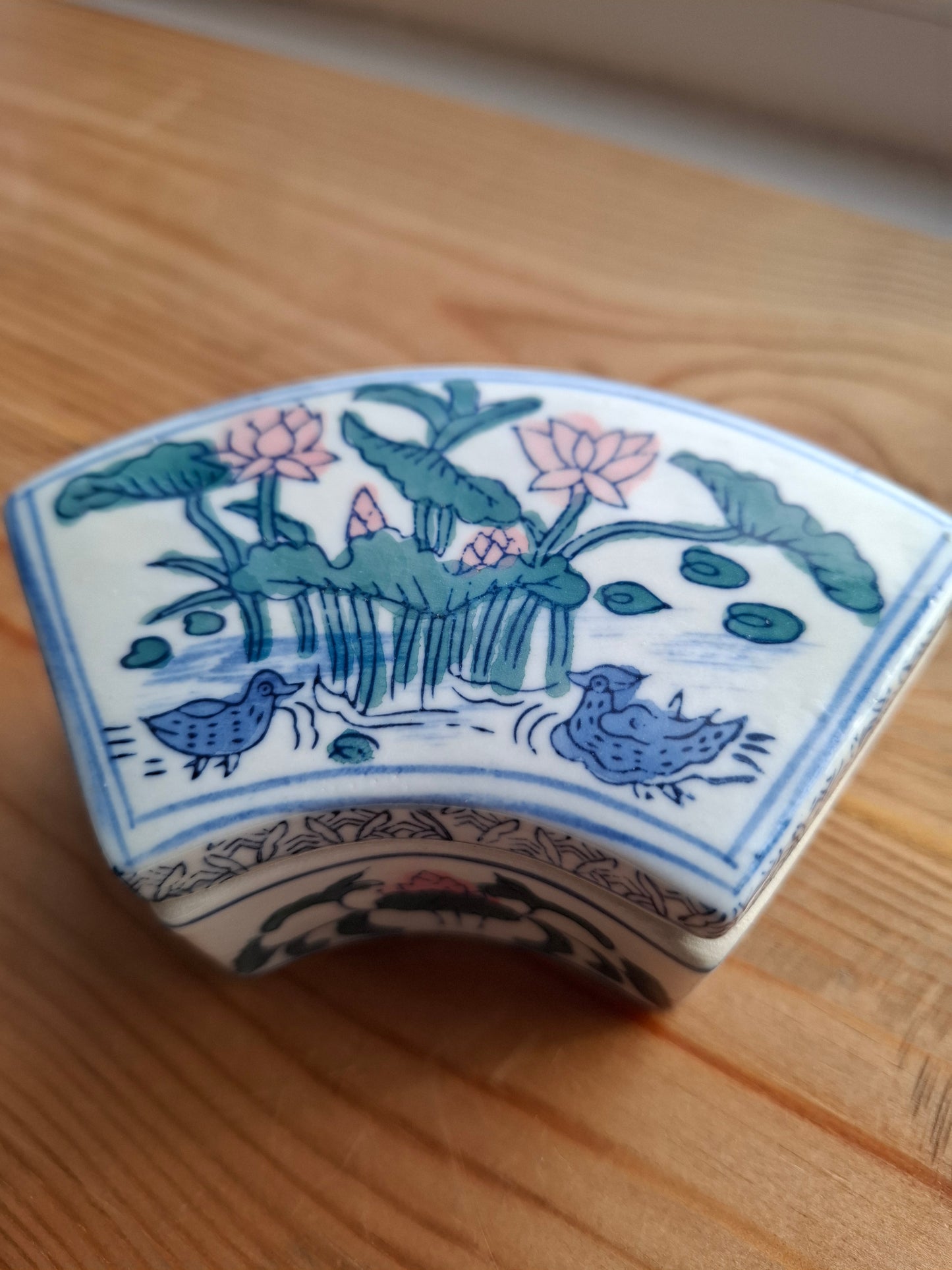 'Fanny Flaps' Upcycled Pretty Birds & Pond Scenery Trinket Pot
