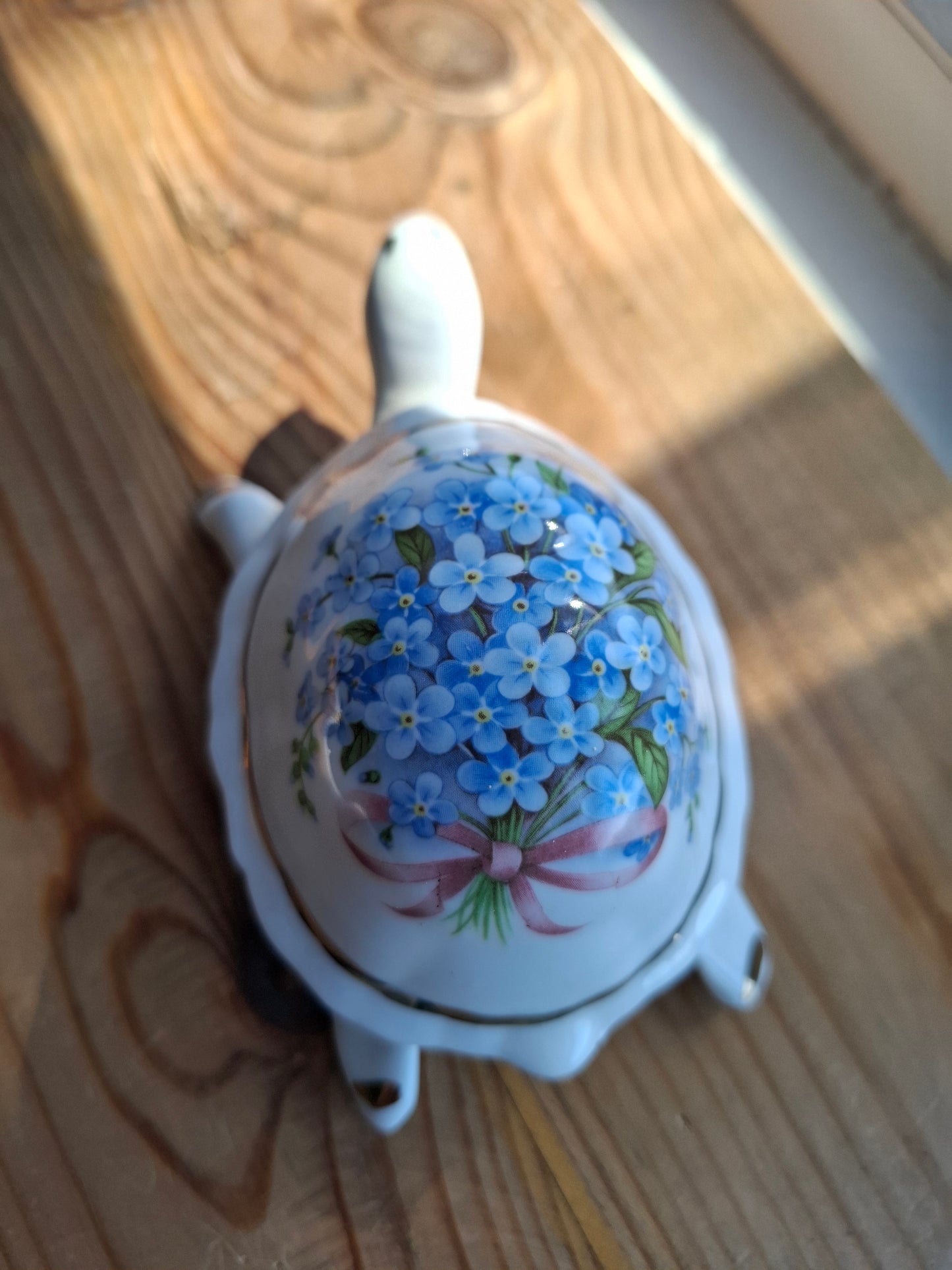 'Minge' Pretty Blue Floral Tortoise Upcycled Trinket Pot