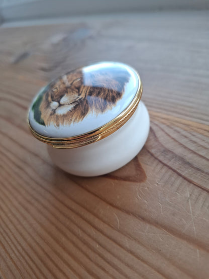'Twat' Upcycled Enamel Lion Trinket Pot