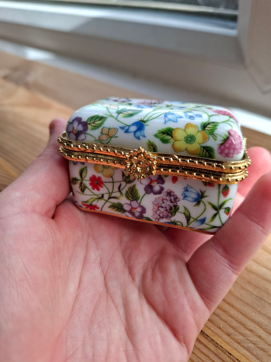 'Cunt' Upcycled Pretty Floral Trinket Pot With Clasp