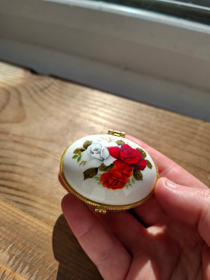 'Cunt' Upcycled Mini Trinket/Pill Pot Red and White Floral
