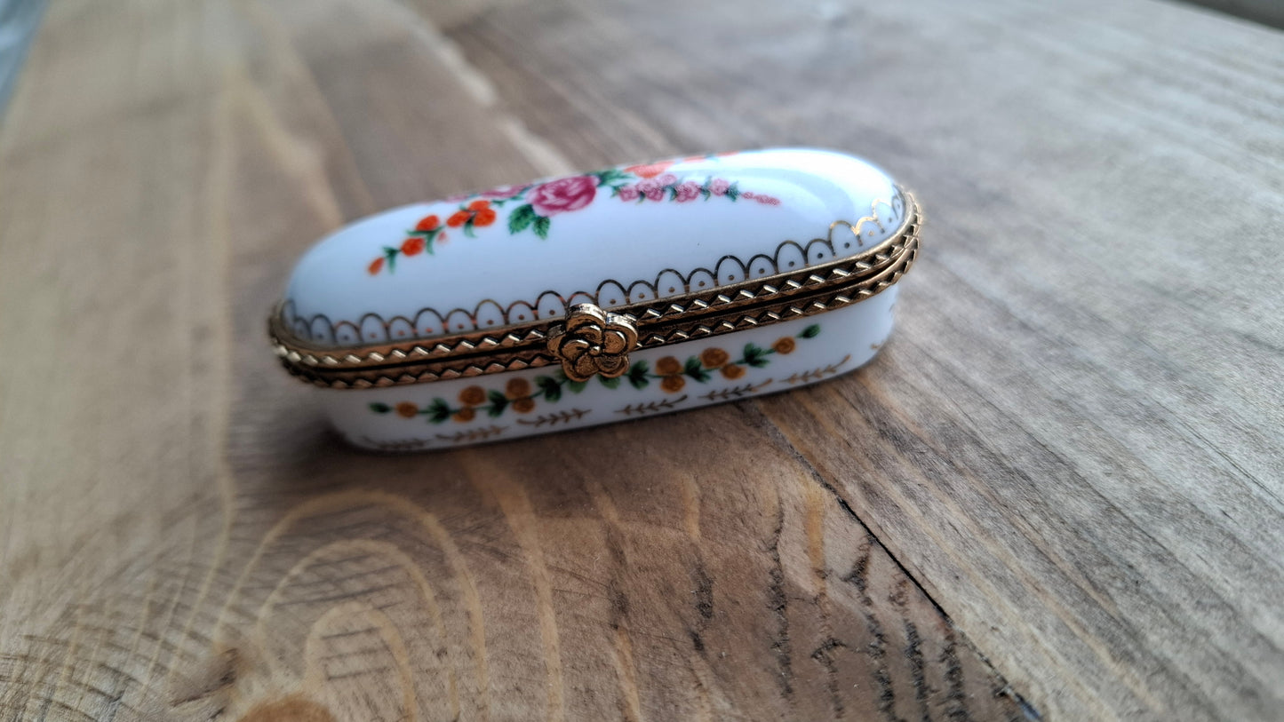 'CUNT' Upcycled Pretty Long Pill Pot