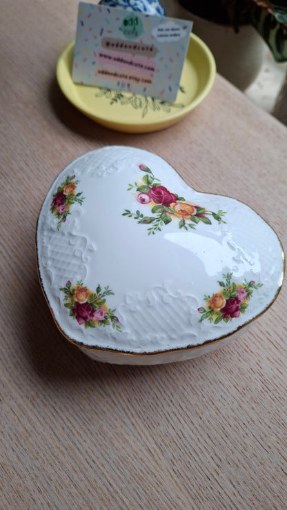 'Beef Curtains' Upcycled Large Pretty Heart Trinket Pot