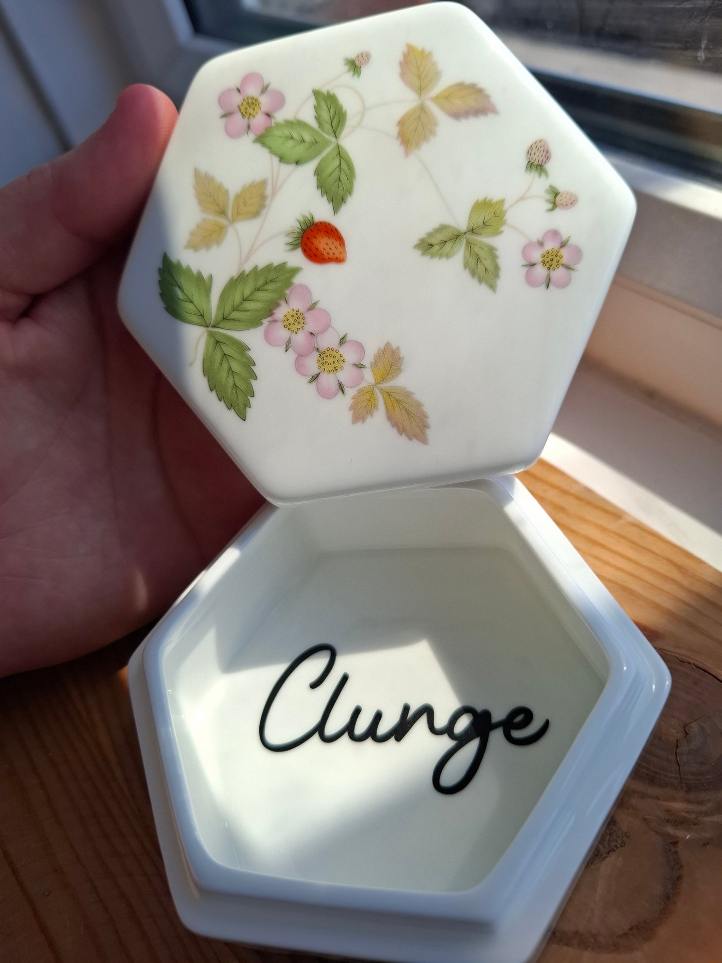 'Clunge' Upcycled Wild Strawberry Trinket Pot