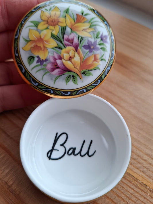 'Ball Bag' Upcycled Small Daffodil Trinket Pot