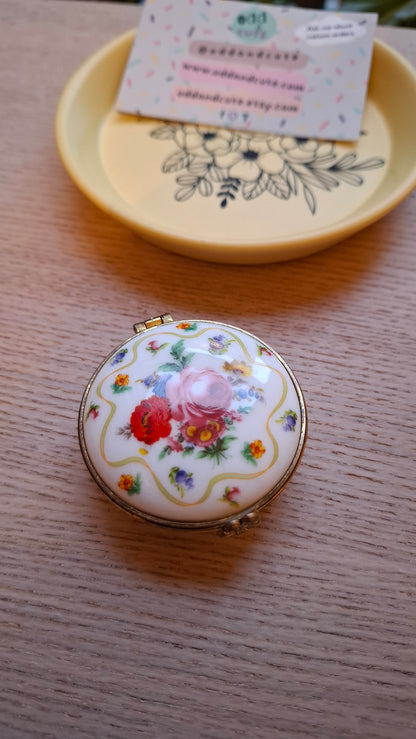 'Twat' Upcycled Round Trinket Pot