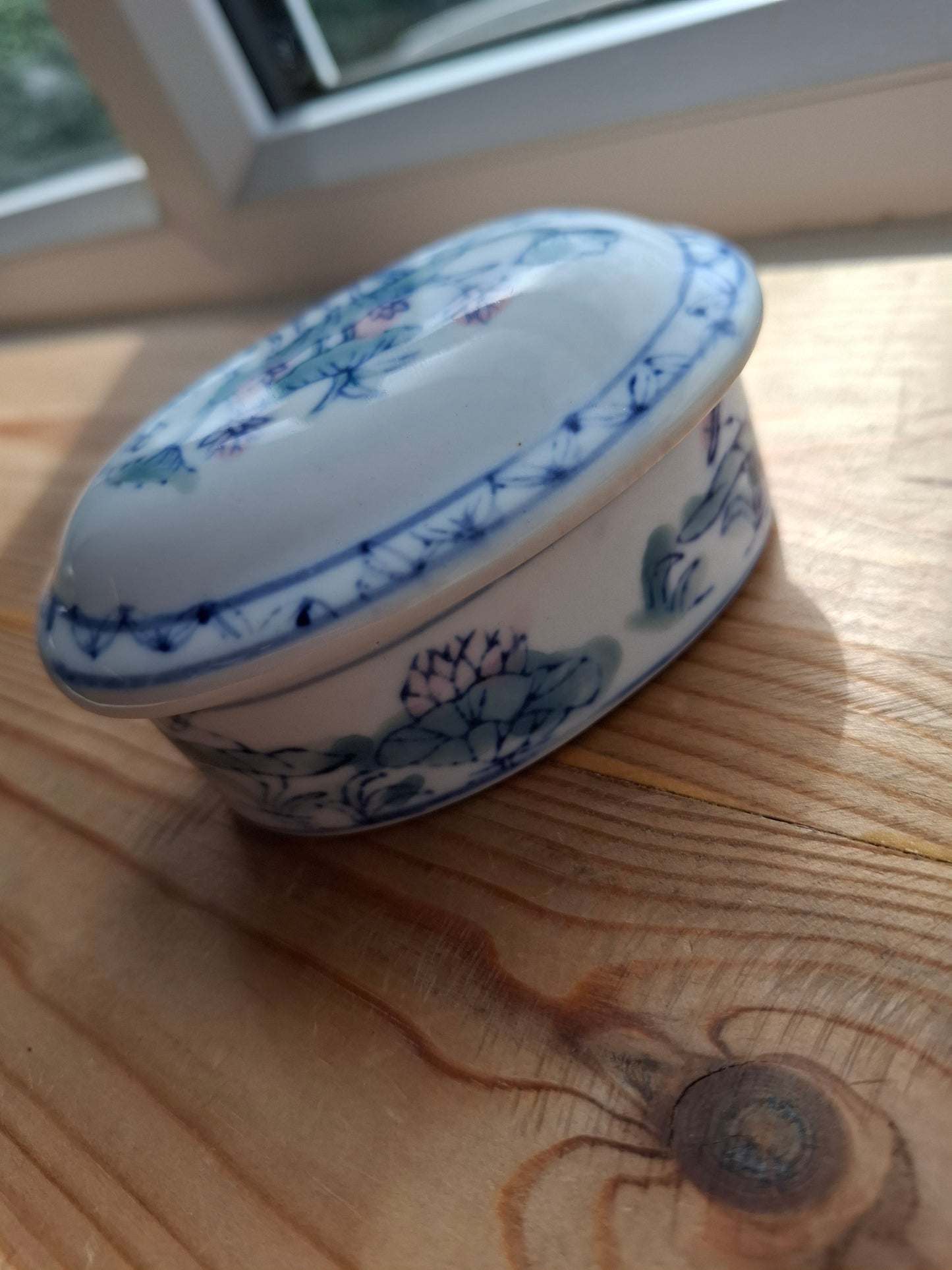 'Beef Curtains' Upcycled Pretty Duck Scenery Trinket Pot