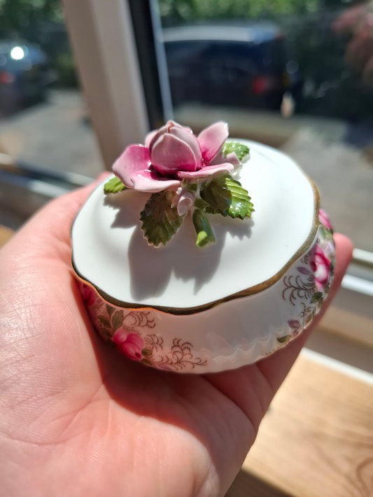 'Cunt' Upcycled Rose Trinket Pot (DISCOUNTED)