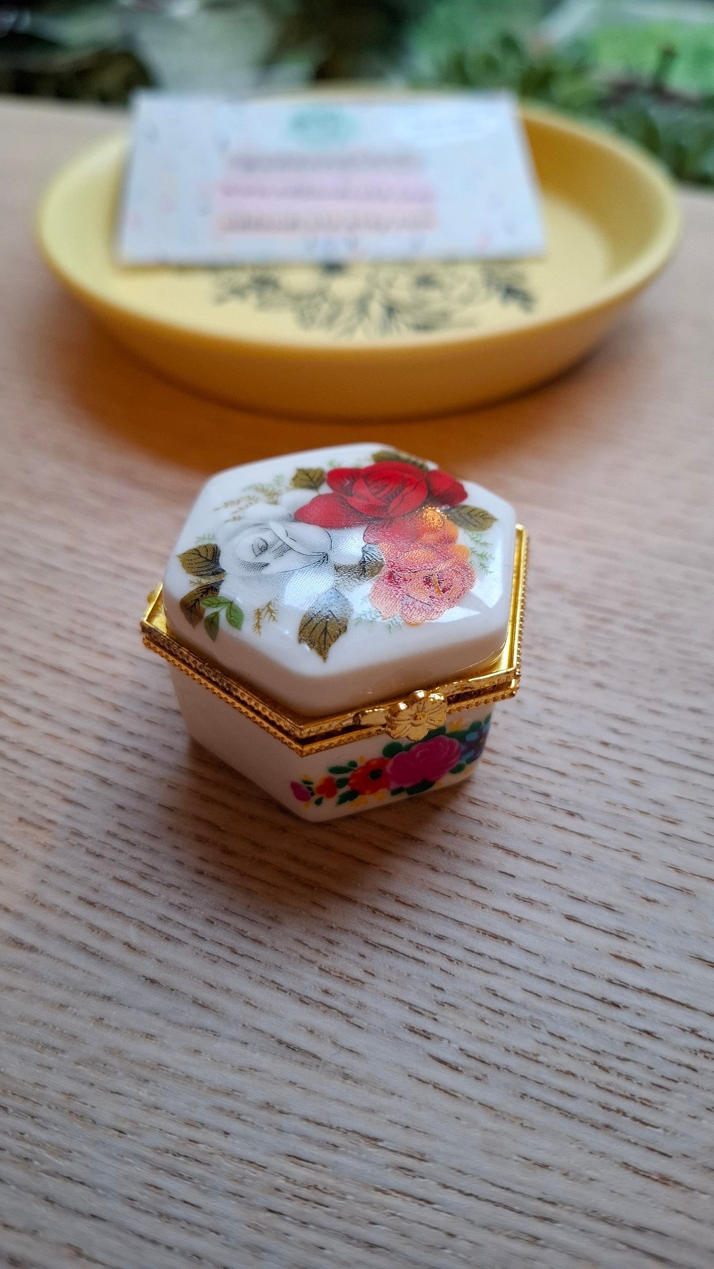 'Cunt' Upcycled Mini Trinket/Pill Pot Red and White Floral