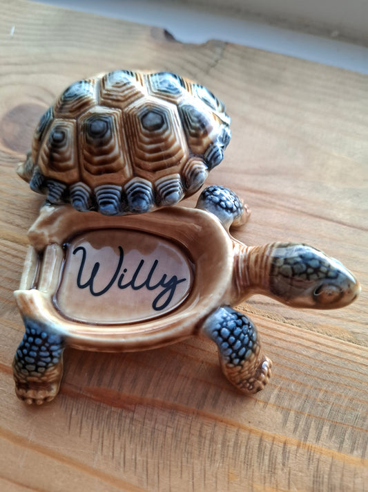'Willy' Brown/Bluey Wade Upcycled Tortoise Trinket Box