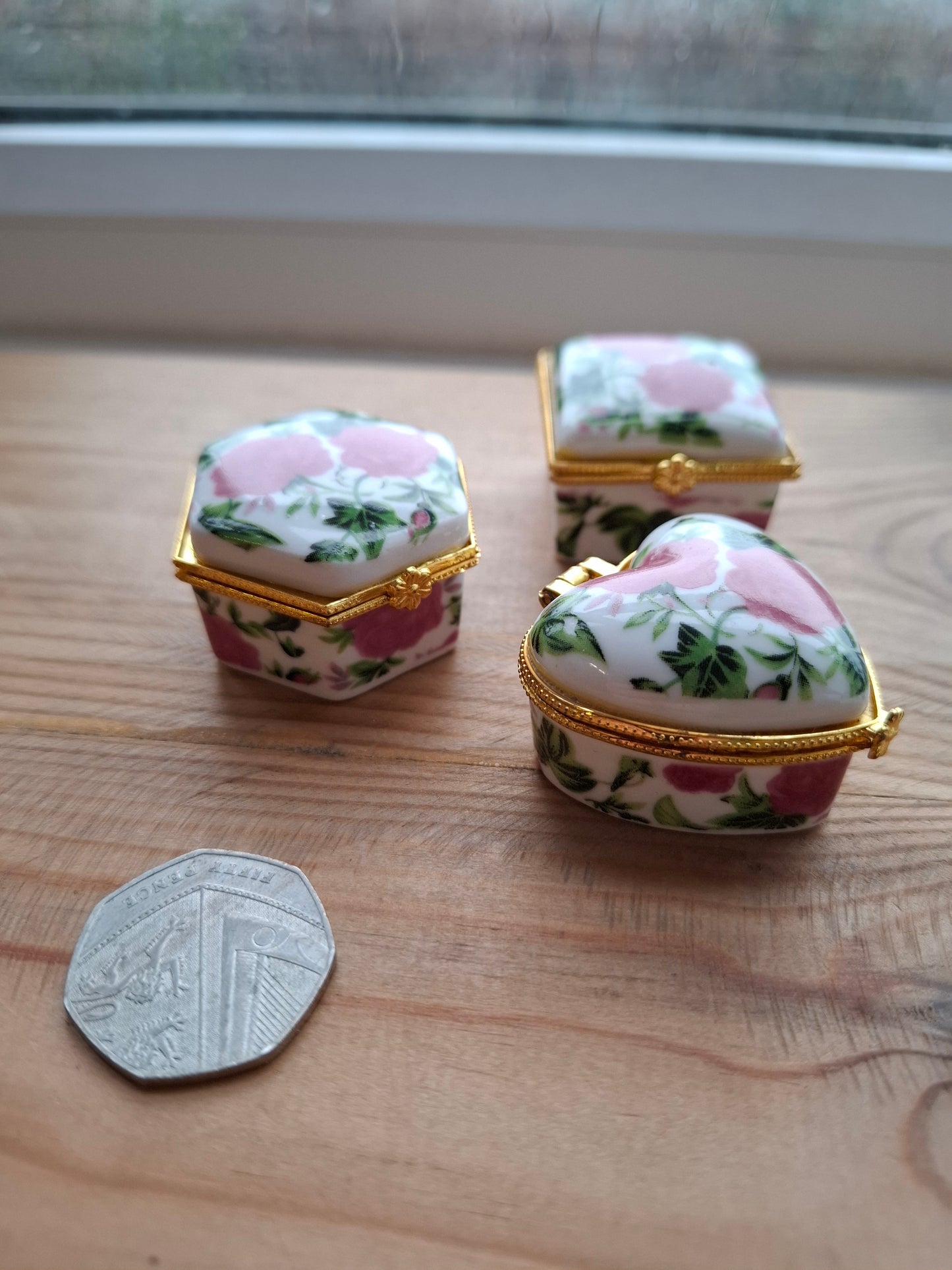 'Cunt' Upcycled Mini Trinket/Pill Pot Hot Pink & Green