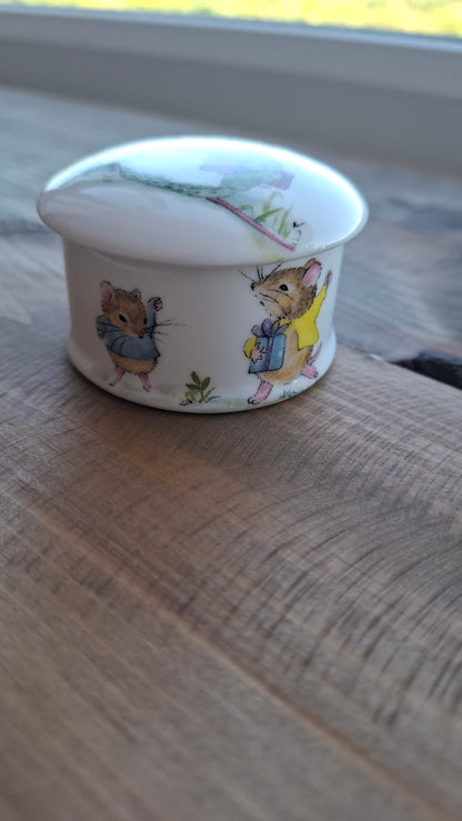 'Cunt' Upcycled Cute Mouse Trinket Pot