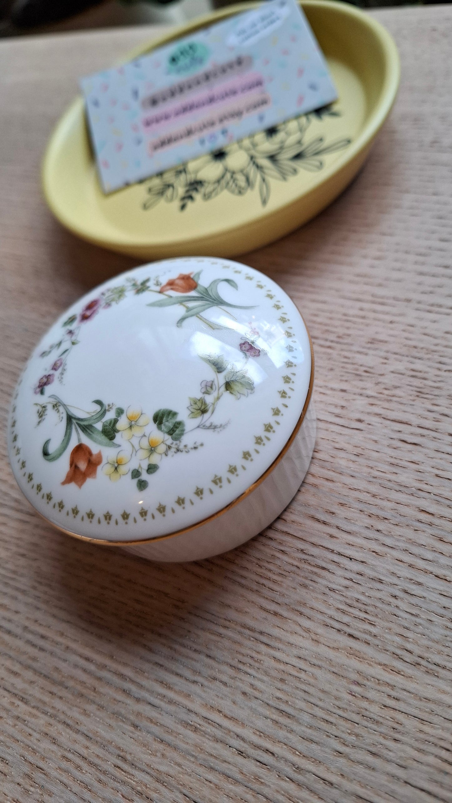 'Ya Div' Upcycled Round Floral Trinket Pot