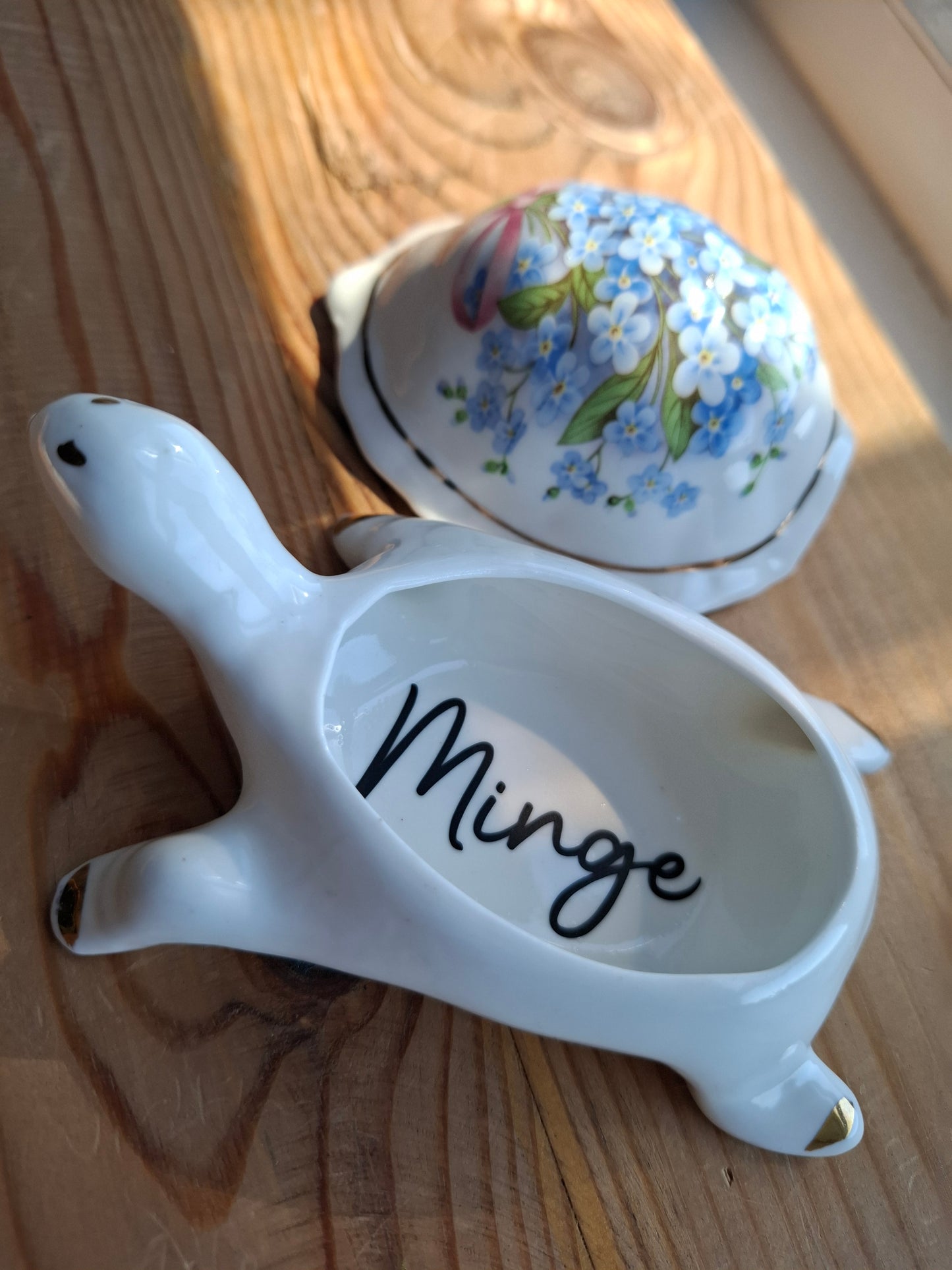 'Minge' Pretty Blue Floral Tortoise Upcycled Trinket Pot