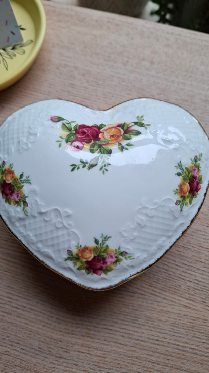 'Beef Curtains' Upcycled Large Pretty Heart Trinket Pot