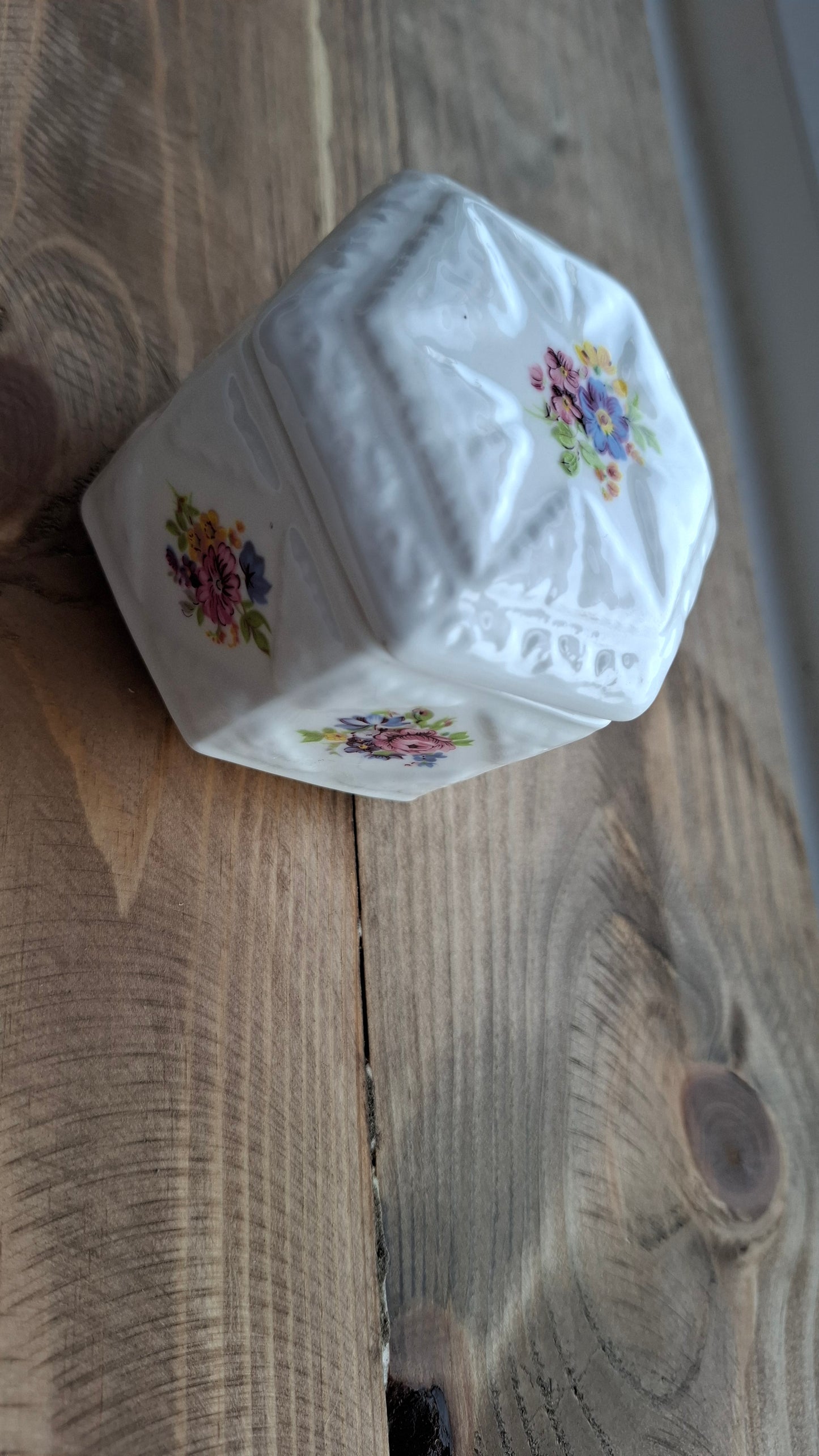 'Arsehole' Upcycled Hexagonal Floral Trinket Pot (MARKS ON SIDE)