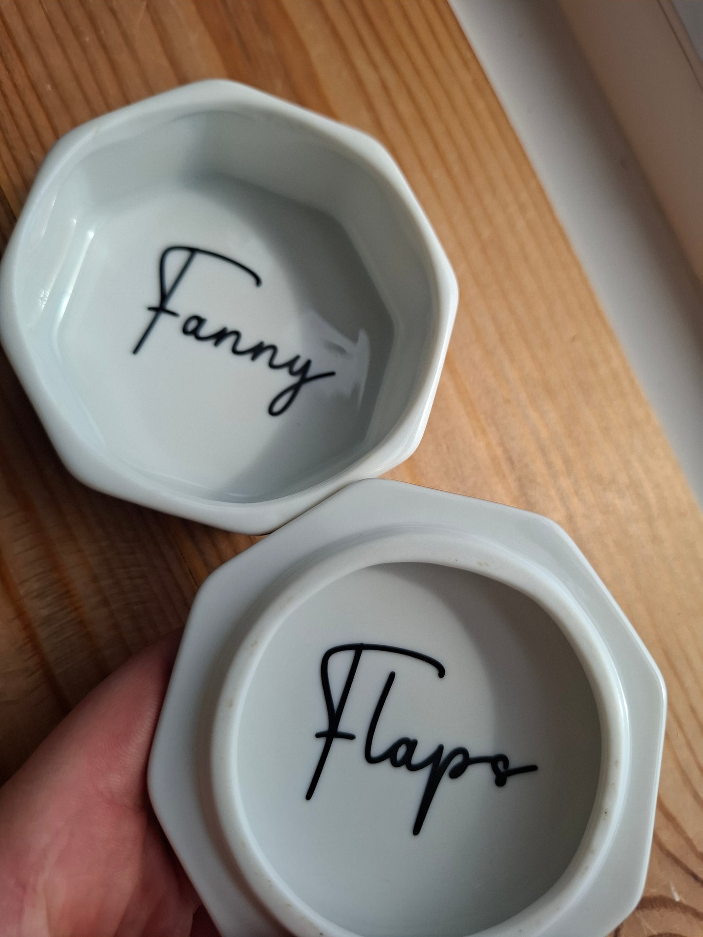 'Fanny Flaps' Upcycled Hummingbird Trinket Pot